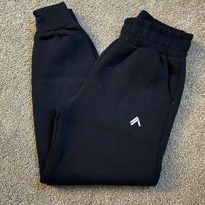 ELMTS Relaxed Jogger - Navy